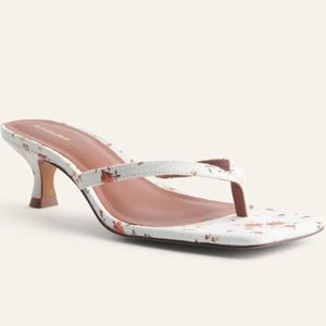 BNIB REFORMATION KITTEN HEEL THONG SANDAL
